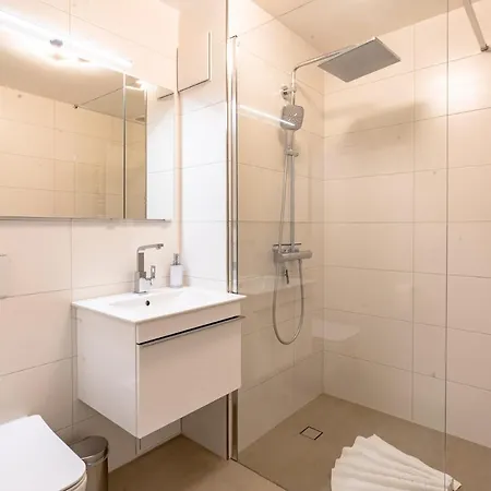 Alpenaster 2 Lägenhet *